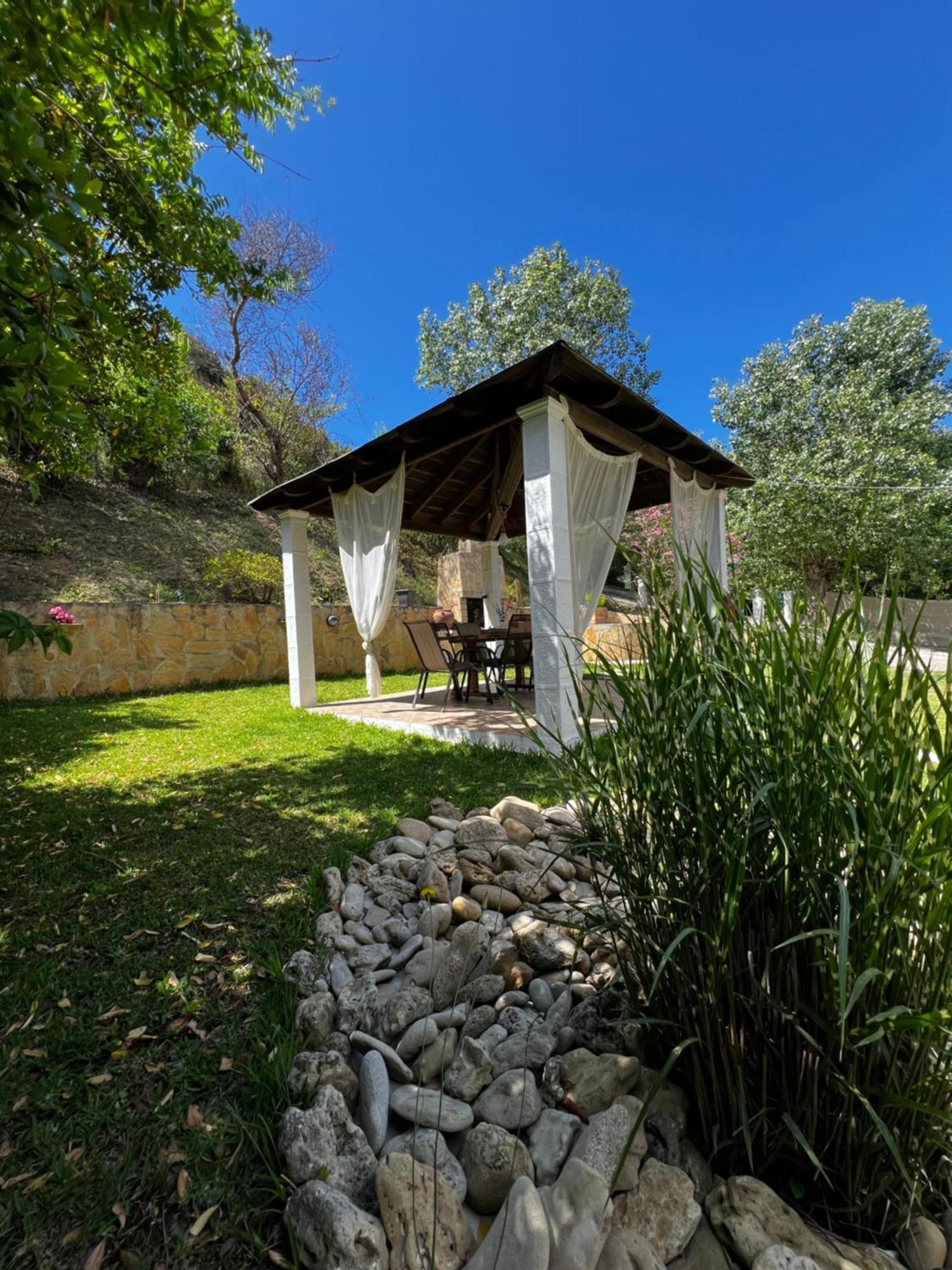 Armonia Apartments & Studios Περιβόλι Εξωτερικό φωτογραφία